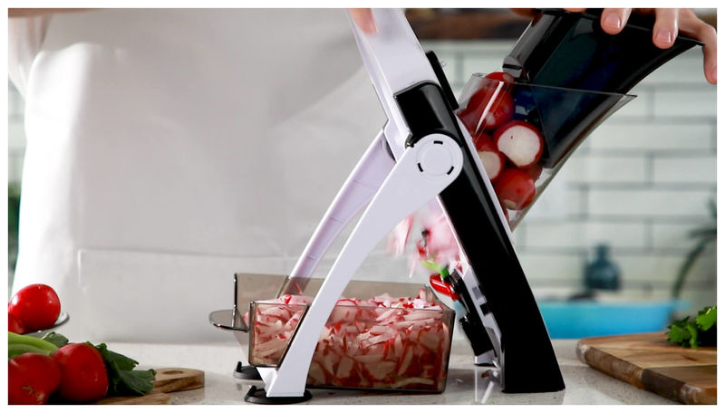 Machine de découpe universelle Livington TurboCut - machine à couper les  légumes avec